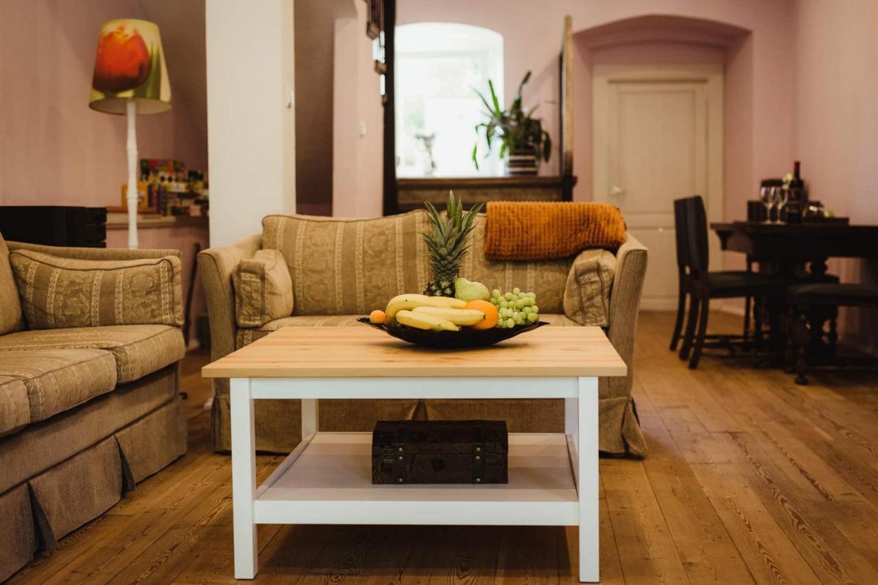 Bed and Breakfast Lawendowa Stajnia Львувек-Слёнски Экстерьер фото