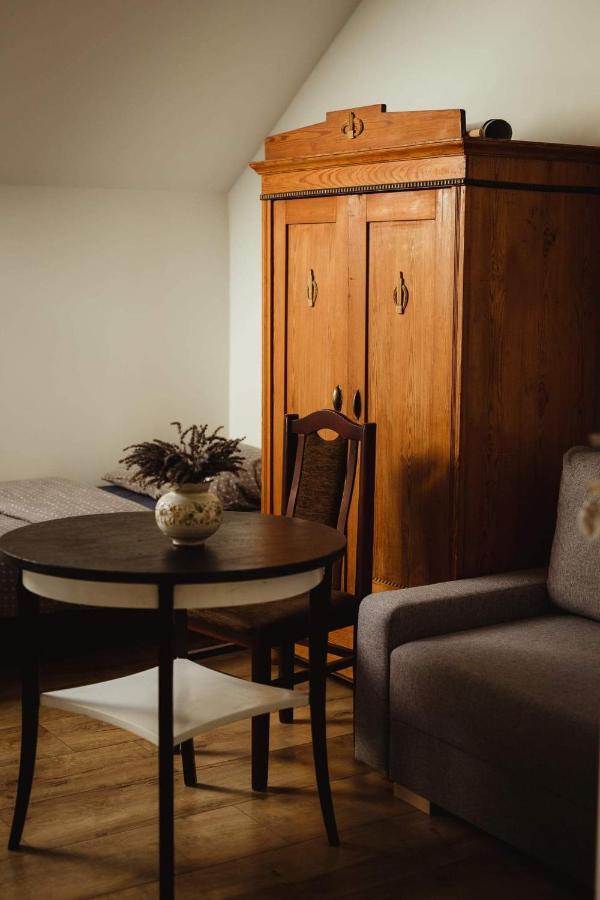 Bed and Breakfast Lawendowa Stajnia Львувек-Слёнски Экстерьер фото