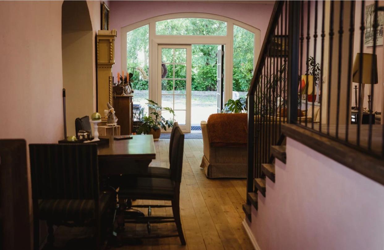 Bed and Breakfast Lawendowa Stajnia Львувек-Слёнски Экстерьер фото
