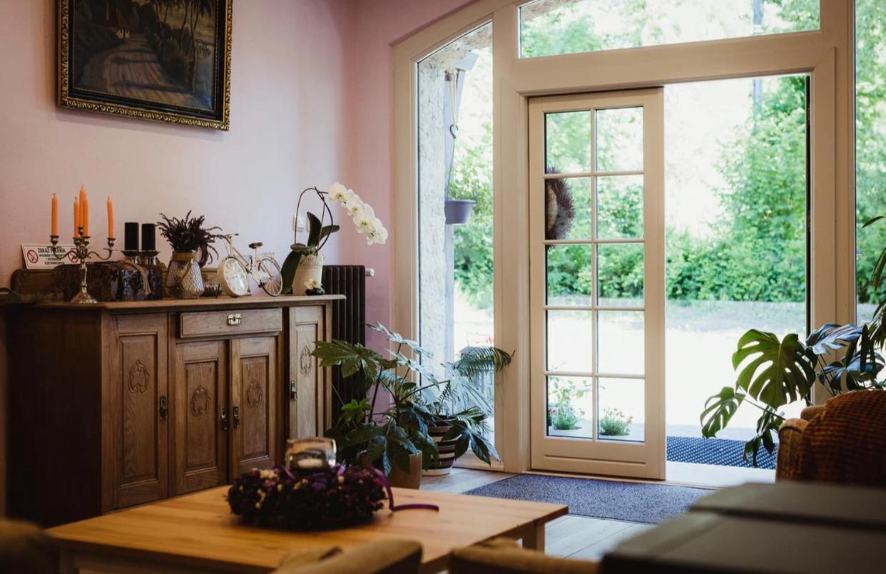 Bed and Breakfast Lawendowa Stajnia Львувек-Слёнски Экстерьер фото