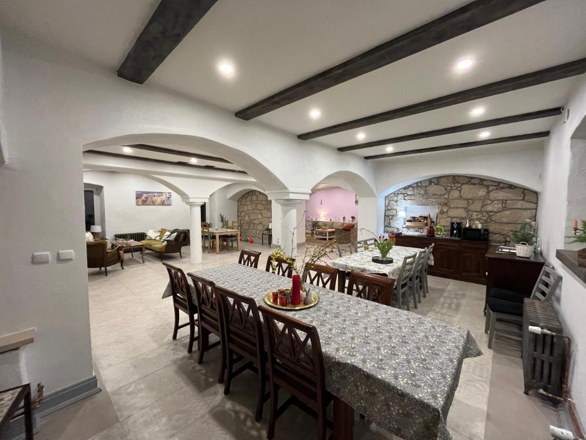 Bed and Breakfast Lawendowa Stajnia Львувек-Слёнски Экстерьер фото